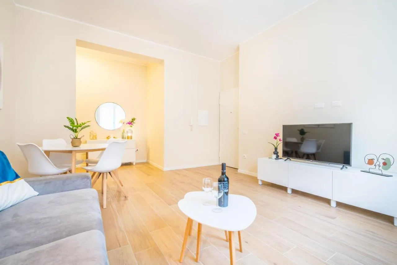Puccini Apt - Centro Citta - Wifi - Ac カリアリ イタリア