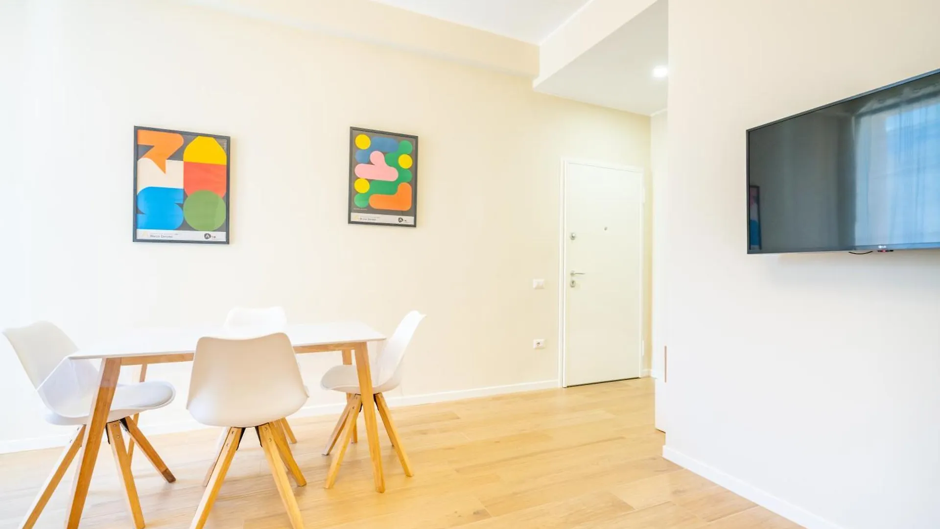 דירה קליארי Puccini Apt - Centro Citta - Wifi - Ac איטליה